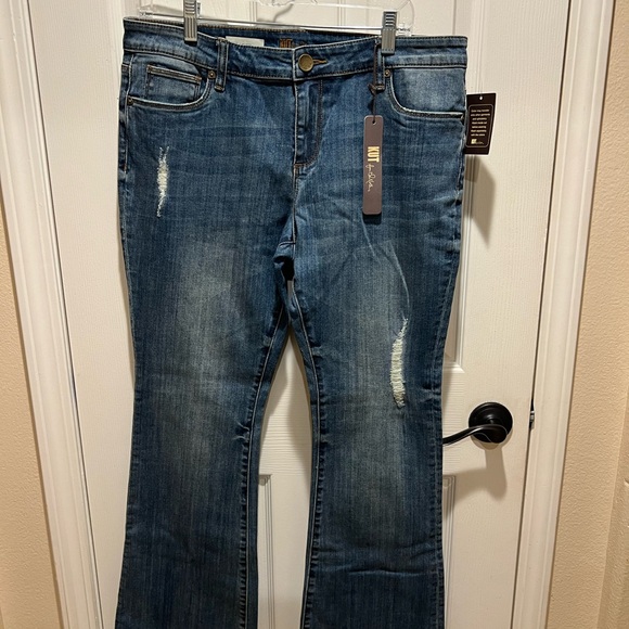 Kut from the Kloth CHRISSY flare petite• 12P - Picture 6 of 12